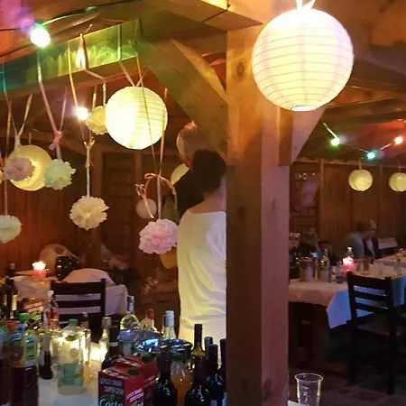 Tente de luxe Restauracja Imprezy Plenerowe Szkolenia Mysłakowice