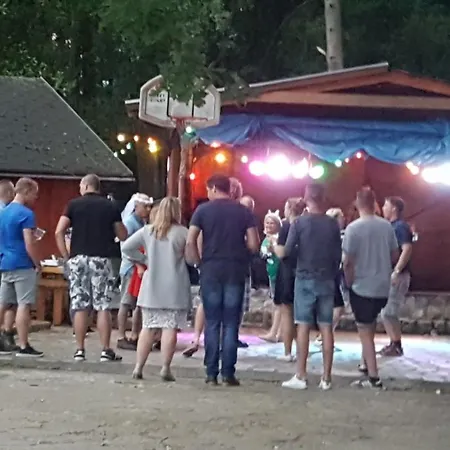 Restauracja Imprezy Plenerowe Szkolenia Tente de luxe *
